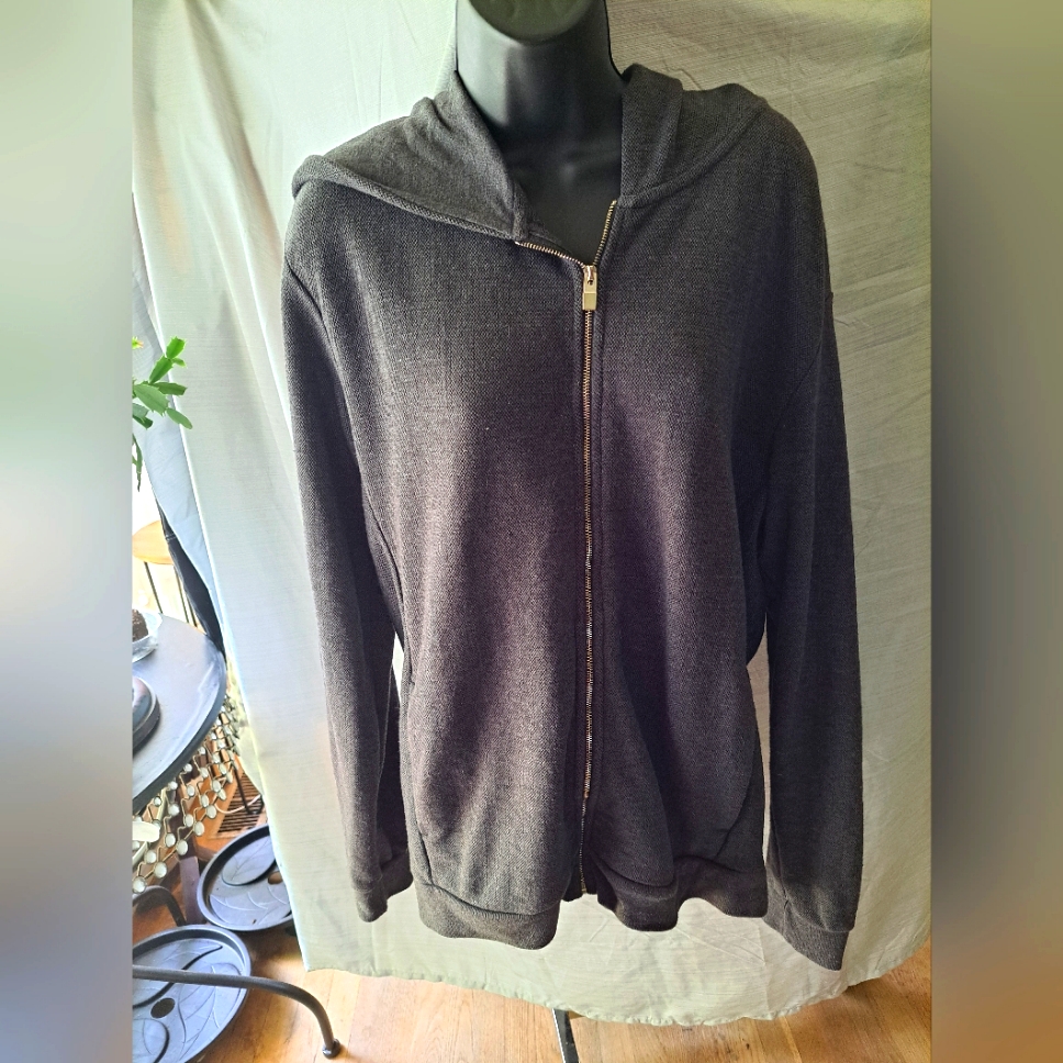 Hoodie Essentials By Zara